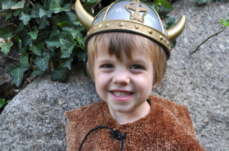 How to Make Homemade Viking Costume - DIY Ideas 2024